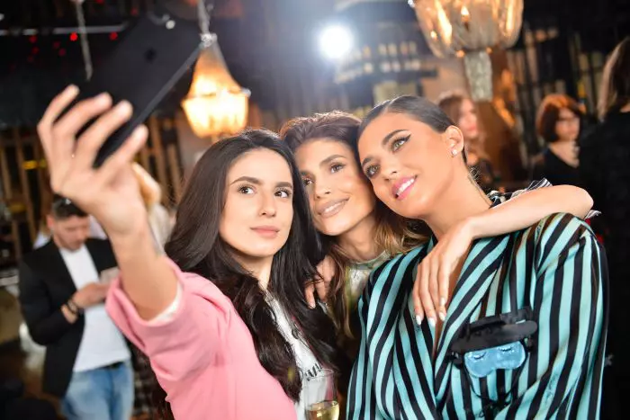 Ioana Grama, Sanziana Negru si Antonia