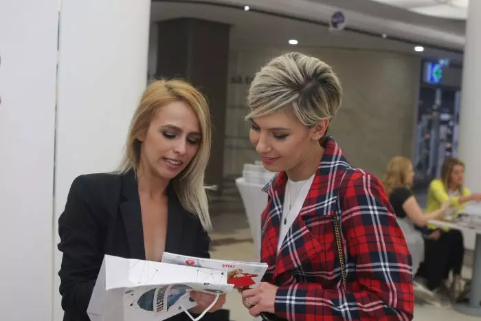 VIVA! Shopping with Stars