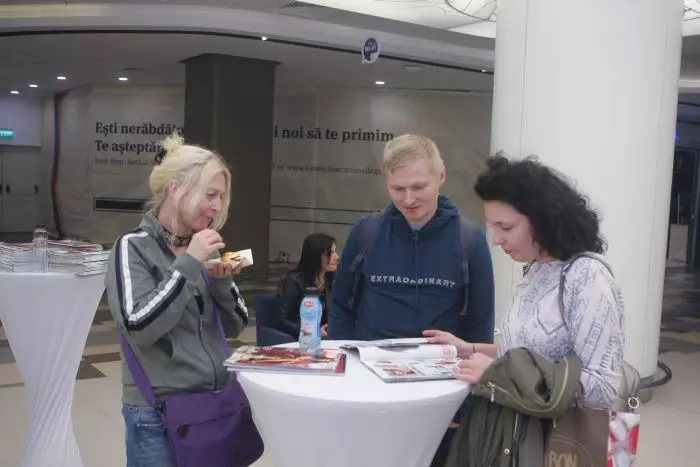 VIVA! Shopping with Stars