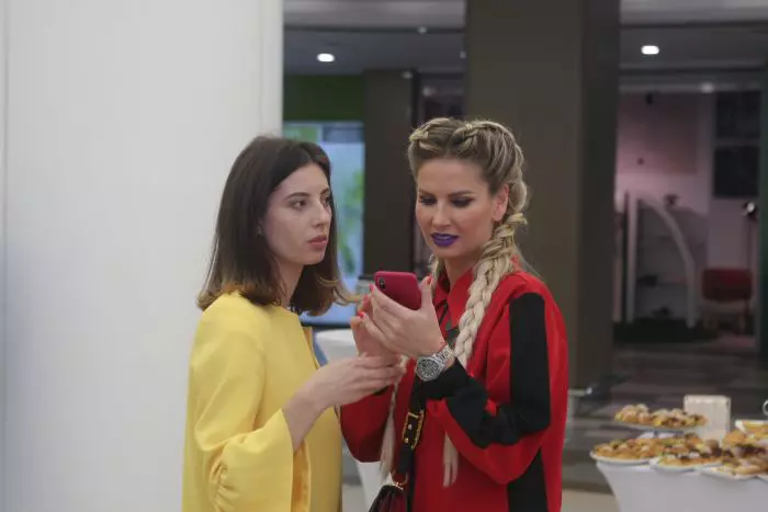 VIVA! Shopping with Stars