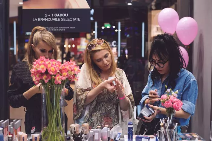 Crina Abrudan, Cristina Cioran și DJ Wanda