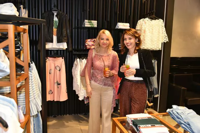 Magazinul Collective Piata Univeristatii a implinit 2 ani