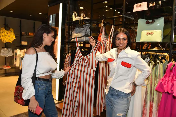 Magazinul Collective Piata Univeristatii a implinit 2 ani