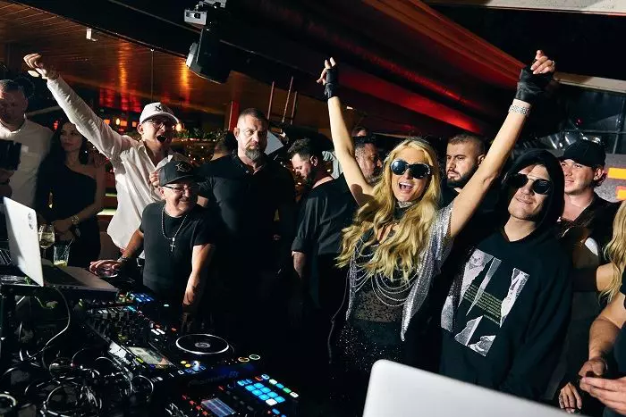 Paris Hilton în România