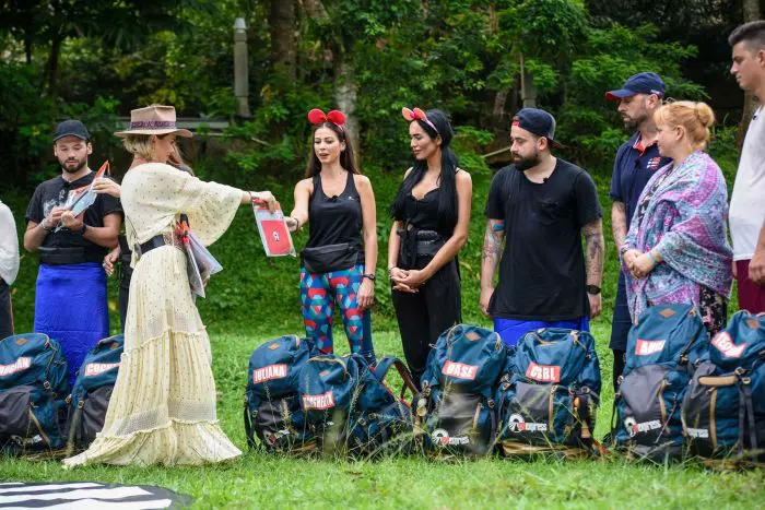 Asia Express a inceput