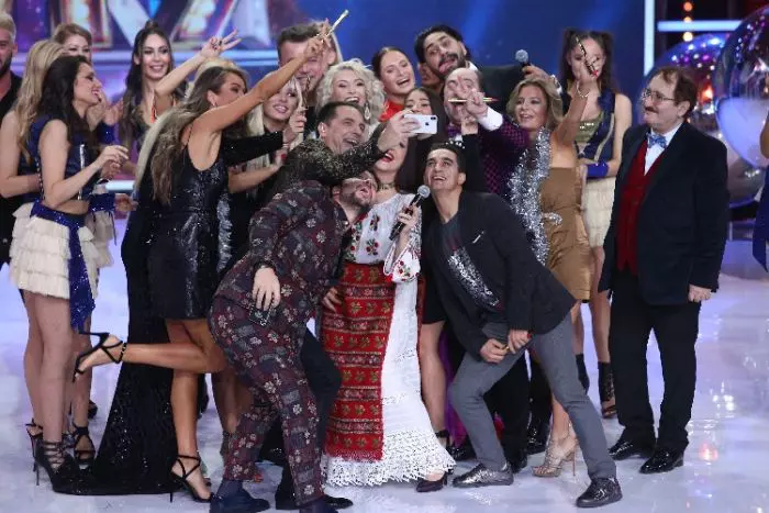 Dan Negru prezintă al 19-lea Revelion la Antena 1