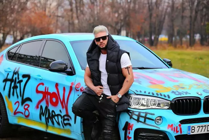 Dorian Popa s-a vopsit blond