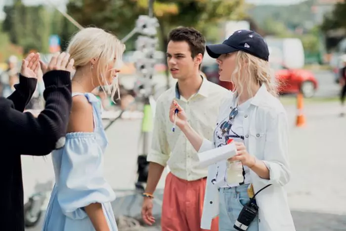 Gina Pistol şi Smiley, primele fotografii din filmul "Oh, Ramona" în care joacă împreună