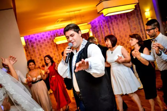 Gabriel Dumitru avea, la 23 de ani, obezitate morbidă