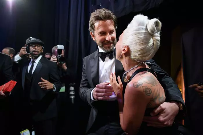 Bradley Cooper și Lady Gaga
