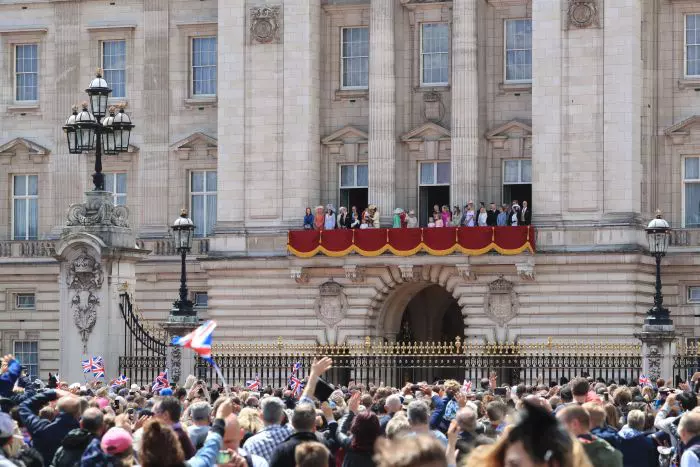 Regina Elisabeta a II-a, la Palatul Buckingham, de ziua ei de naștere, la Parada Trooping The Colour