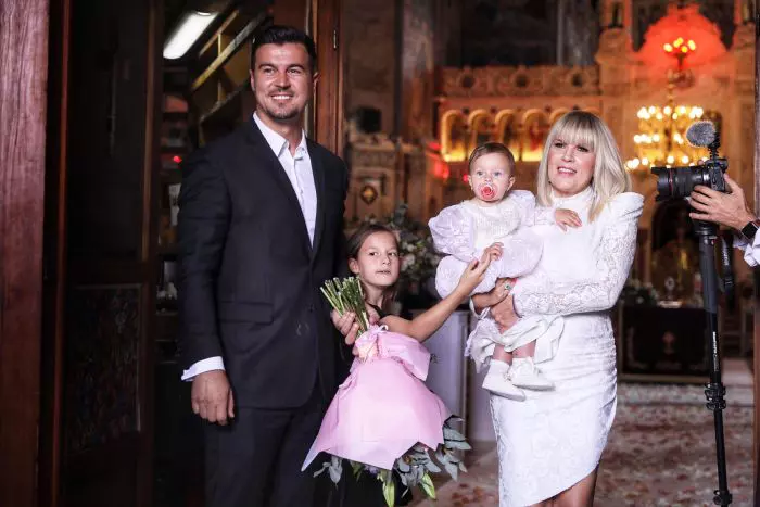 Primele imagini de la botezul fetiței Elenei Udrea. Eva Maria este creștinată astăzi