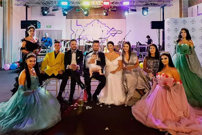 Gabriela Cristea si familia 8