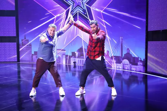 Smiley si Pavel Bartos