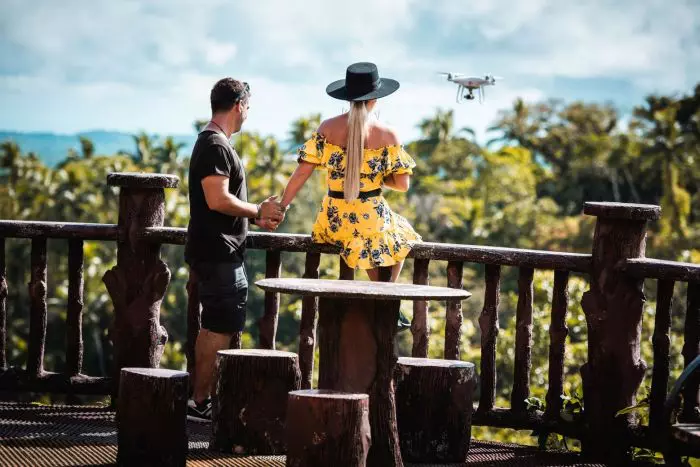 Gina Pistol Asia Express (7)