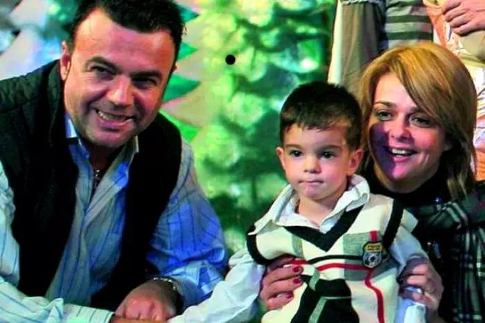 1Adrian-Enache-si-Iuliana-Marciuc-si-David