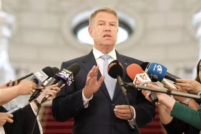 Klaus-Iohannis-intro