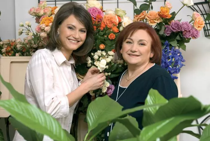 Dana si Mariana Razboiu