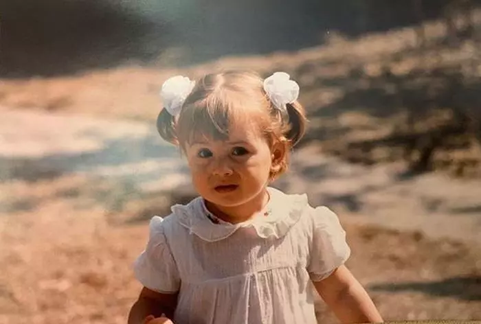 Irina Tănase, iubita lui Dragnea, în copilărie