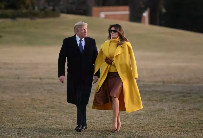 Melania Trump a eclipsat într-o ţinută galbenă