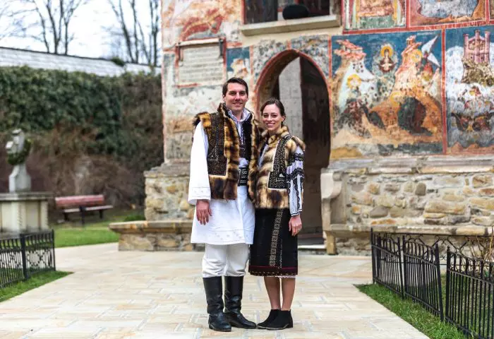 Fostul principe Nicolae a anunţat data şi locul nunţii cu Alina-Maria Binder