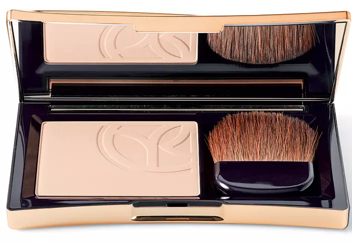 Pudră Yves Rocher pentru strălucire, 70 lei