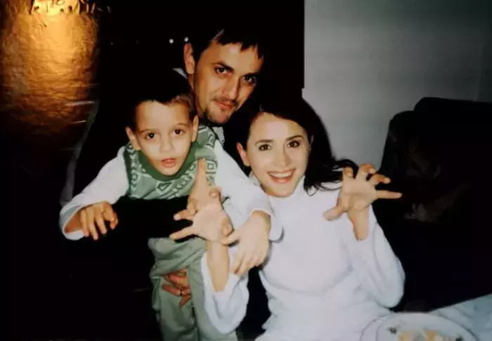 madalina-manole-si-fratele-ei