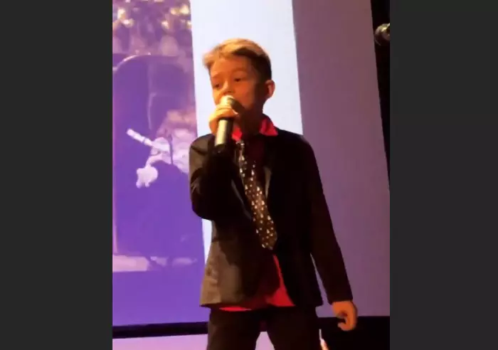 Andra şi Cătălin Măruţă, surprinşi la serbarea lui David