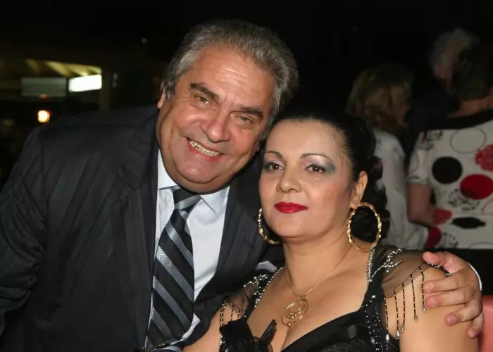 Cornelia Catanga și soțul său au rămas pe drumuri după ce nu au mai putut plăti ratele la bancă