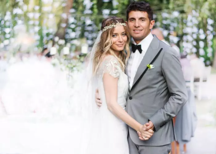 Laura Cosoi și Cosmin Curticăpean acum 4 ani, la nuntă