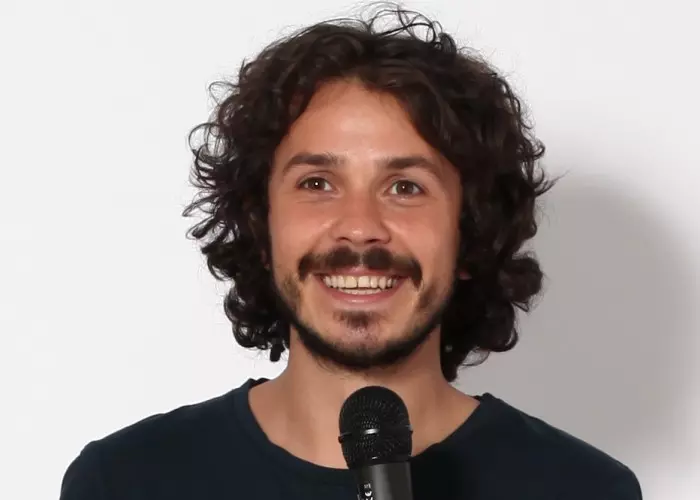 costel il inlocuieste pe bendeac