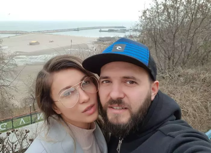 Lora și Ionuț Ghenu