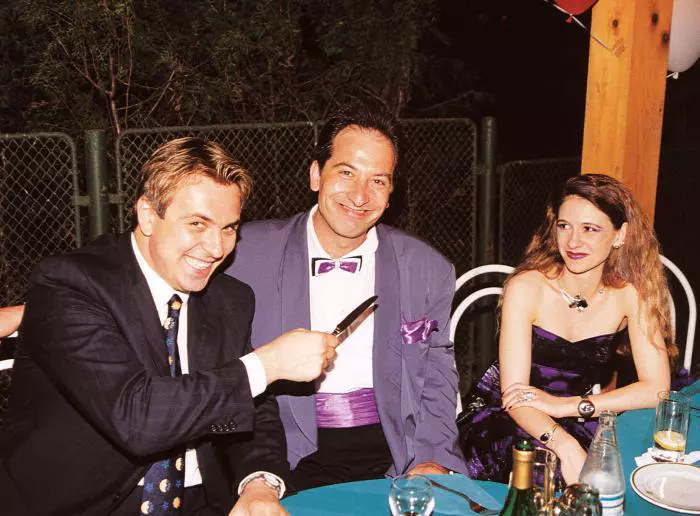 Horia-Brenciu-Cristi-Gretcu-Divertis-si-Cerasella-Craciun la Petrecerea VIVA! din anul 2000