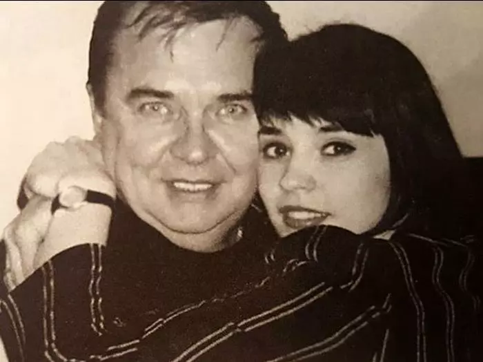 Fotografia postată de Andreea Marin pe Instagram, în care îl are alături pe tatăl său