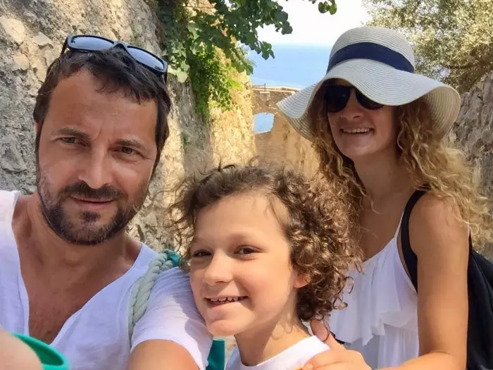 Andrei Aradits, alături de Andreea și Eric, pe Coasta Amalfi