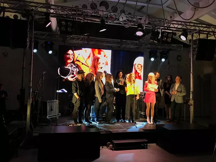 Echipa de la emisiunea Te cunosc de undeva