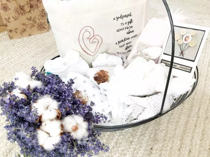 Laura Cosoi a dat petrecere în cinstea fetiţei