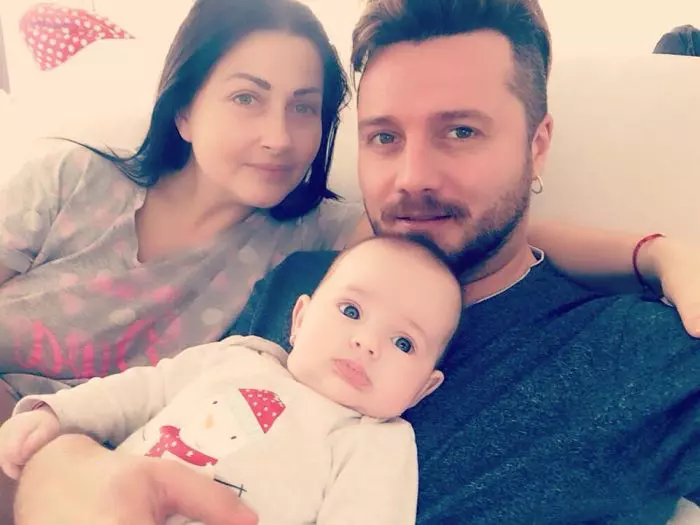 Gabriela Cristea, Tavi Clonda și Victoria