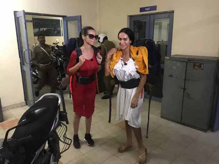 Iuliana Luciu și Margherita de la Clejani Asia Express