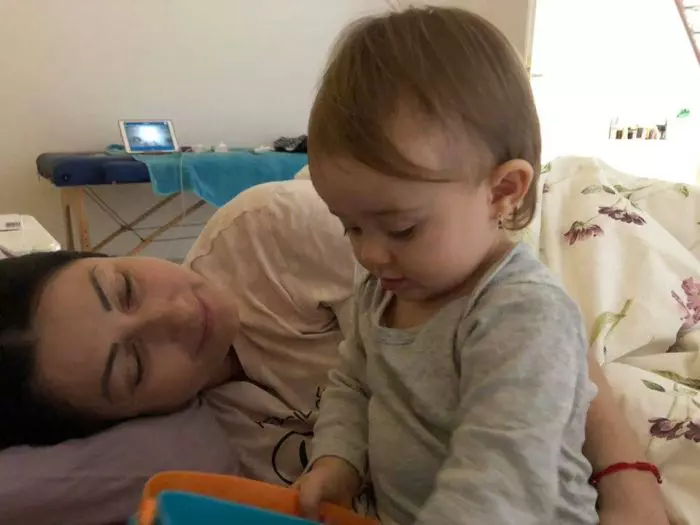 Victoria, fiica Gabrielei Cristea și a lui Tavi Clonda