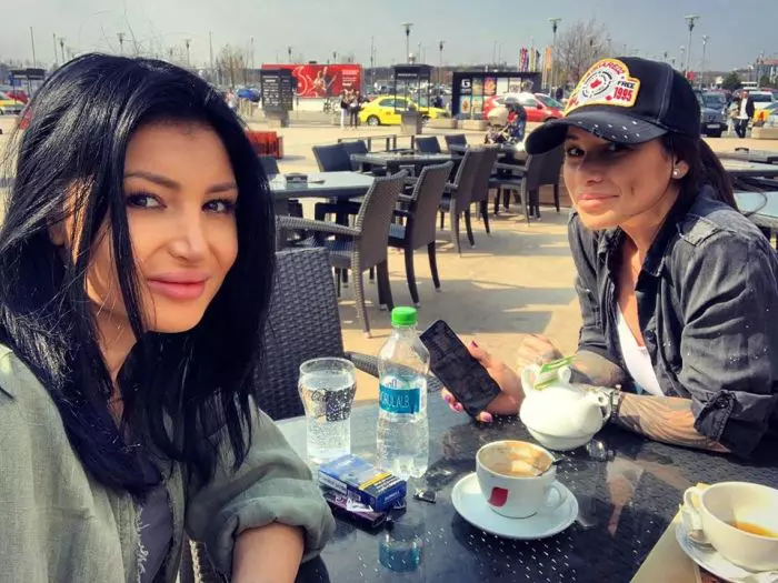 Roxana Vancea, dupa operatia la nas