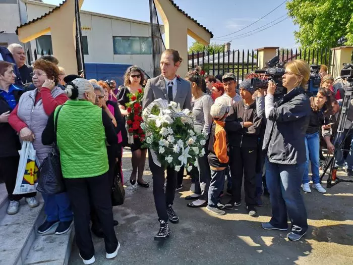 Mircea Solcanu a sosit la înmormântarea lui Răzvan Ciobanu