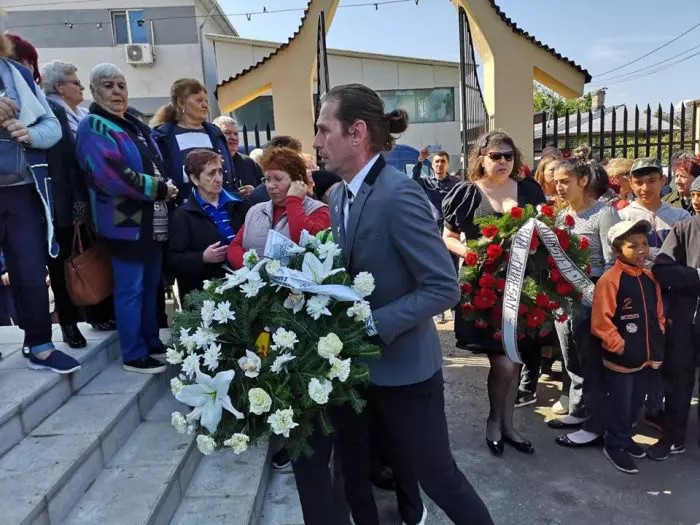 Mircea Solcanu a sosit la înmormântarea lui Răzvan Ciobanu