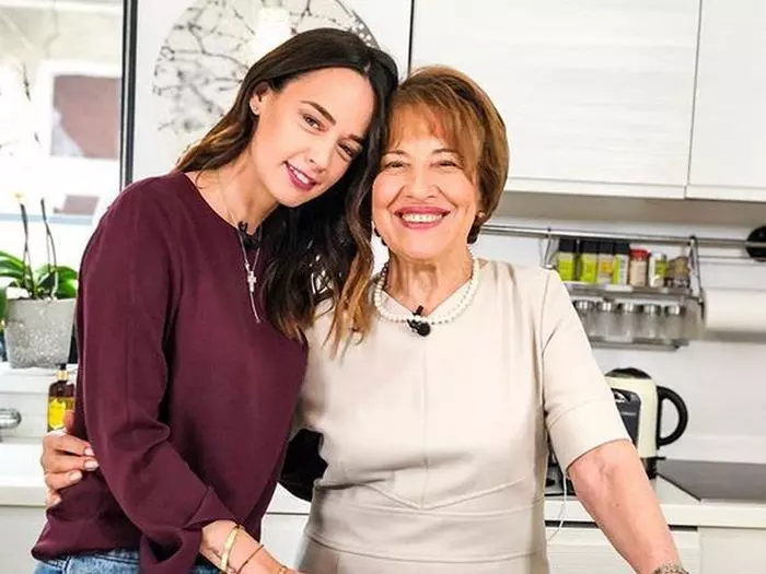 Andreea Raicu este foarte apropiată de mama ei, ajunsă la 80 de ani