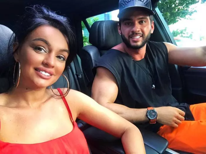 Claudia Iosif, alias Babs şi Dorian Popa