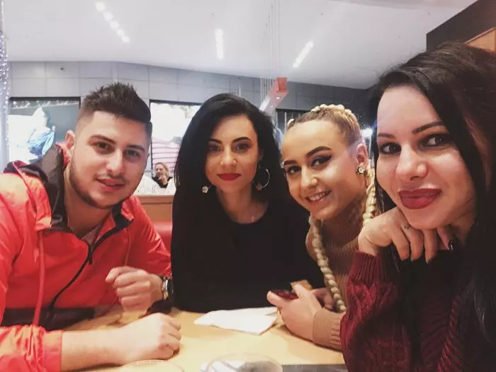 Cati-si-Razvan-de-la-insula-iubirii