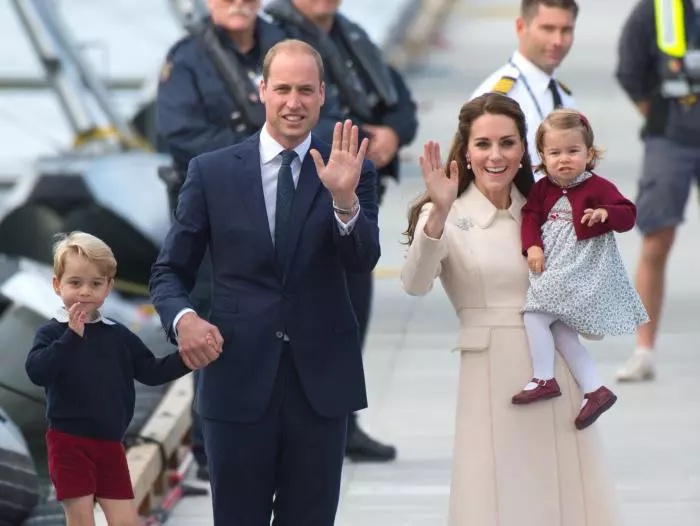 Kate, William, George si Charlotte