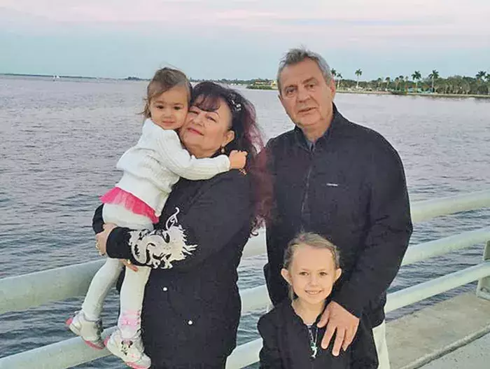 primul-lucru-pe-care-l-a-facut-catrinel-sandu-dupa-ce-tatal-ei-a-murit