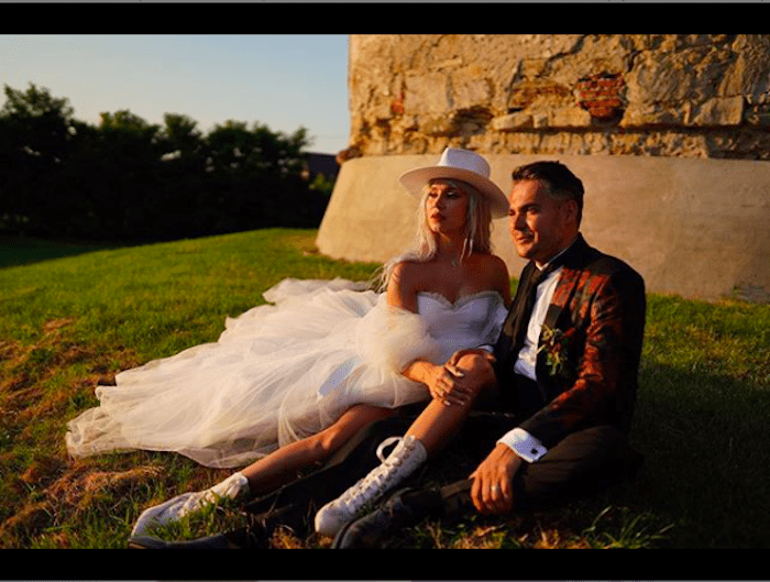 Alina Ceușan, alături de soțul ei, Raul Tișa.