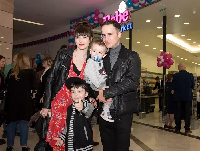 Serba Copot si familia sa